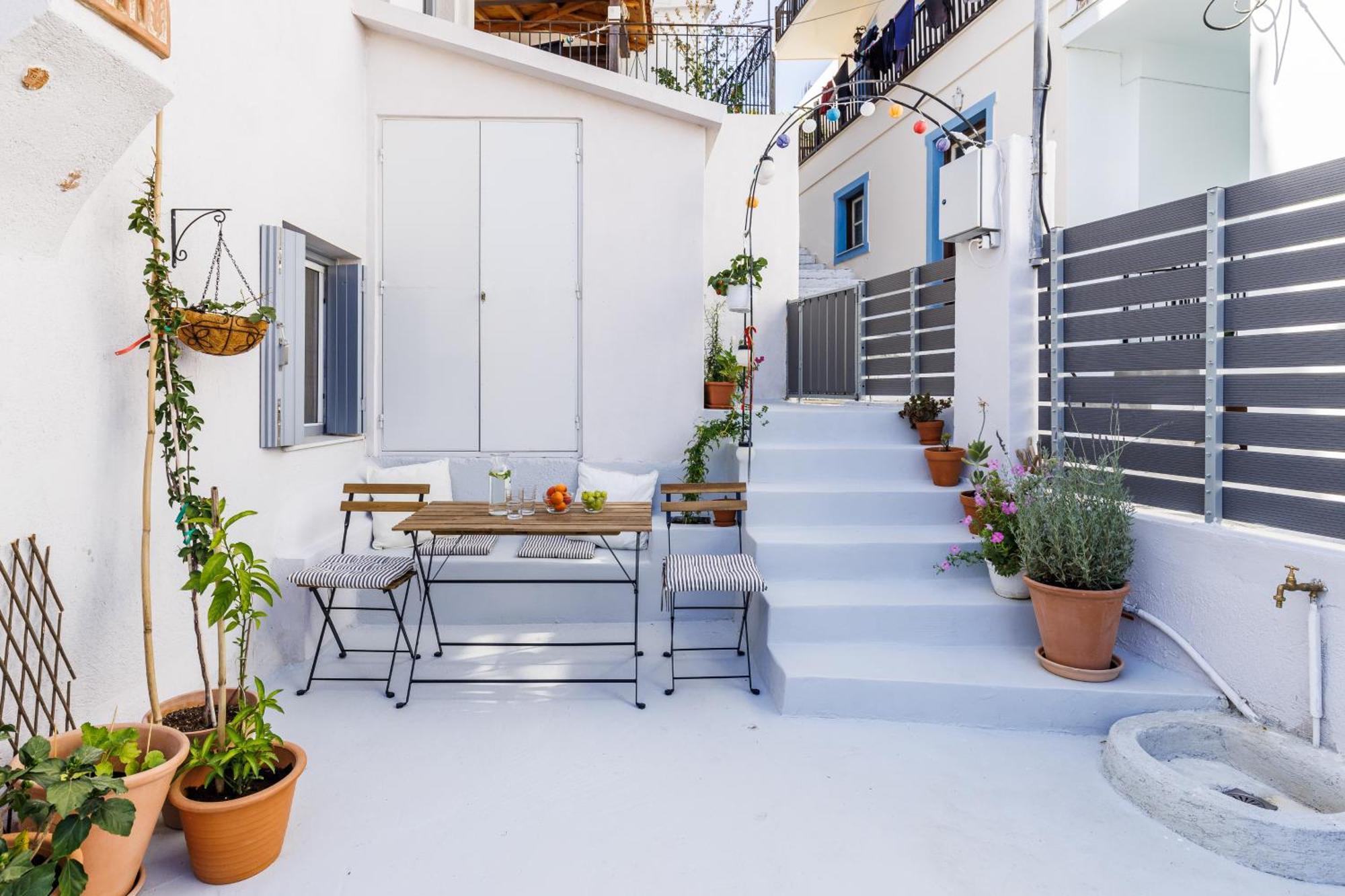 The Botanist Guesthouse Скопелос Екстериор снимка