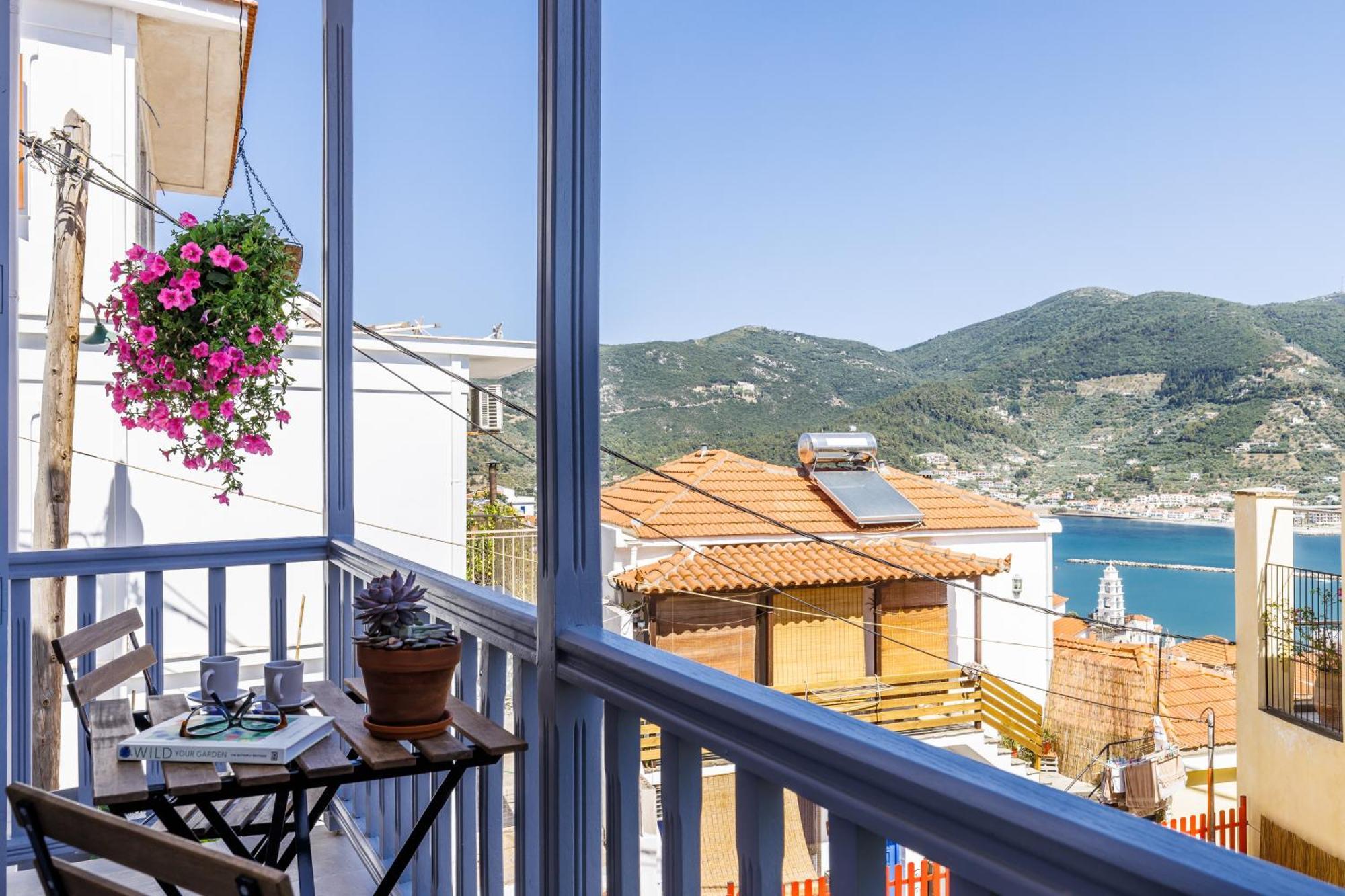 The Botanist Guesthouse Скопелос Екстериор снимка